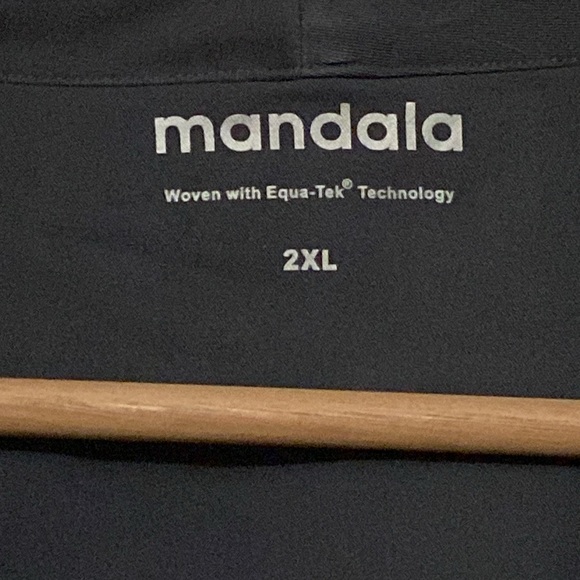 Women's Mandala Pewter Scrub Jacket. NWT - Picture 2 of 5